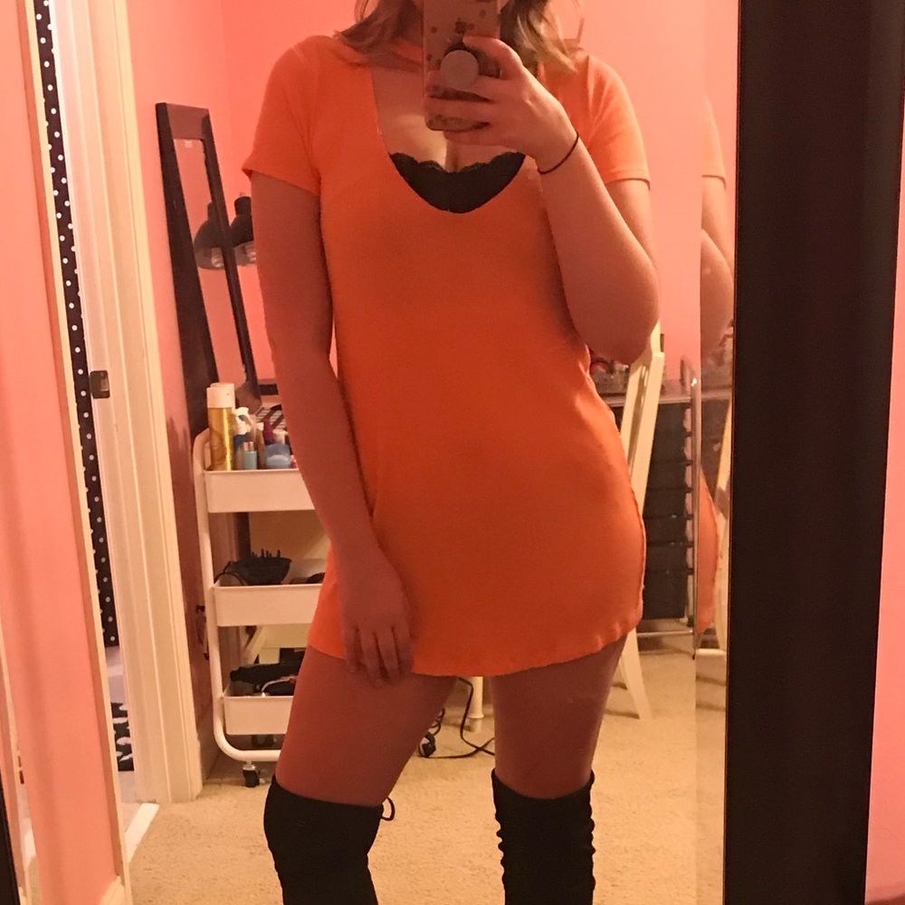 Peach colored t-shirt dress size S. Worn once.